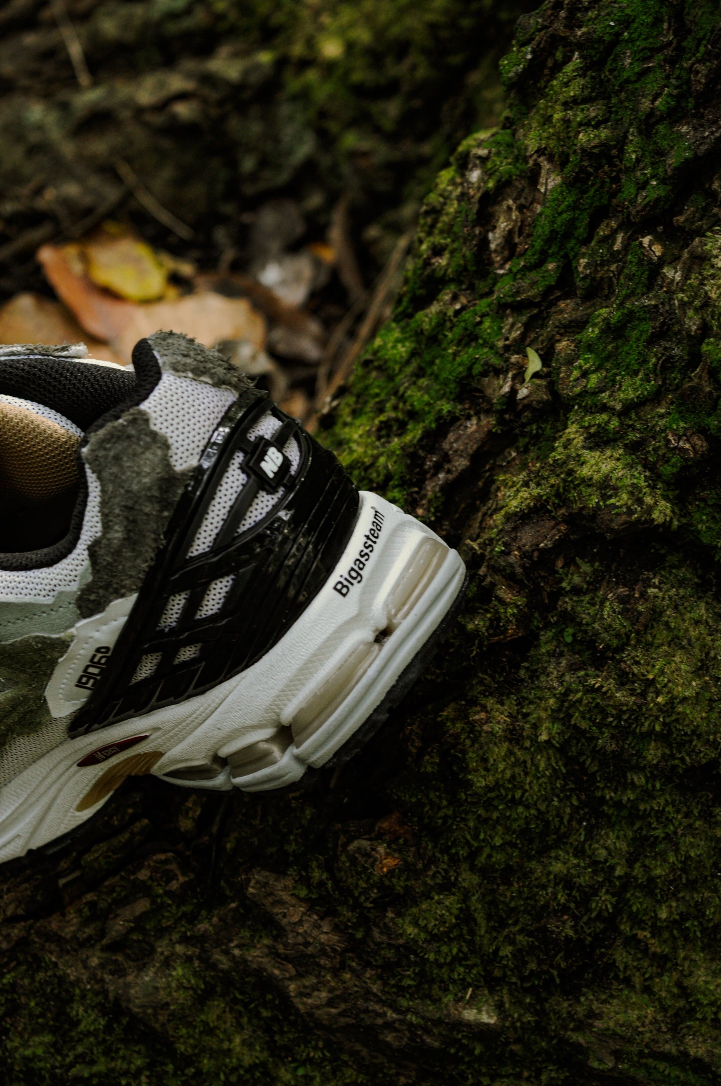New Balance Mossy