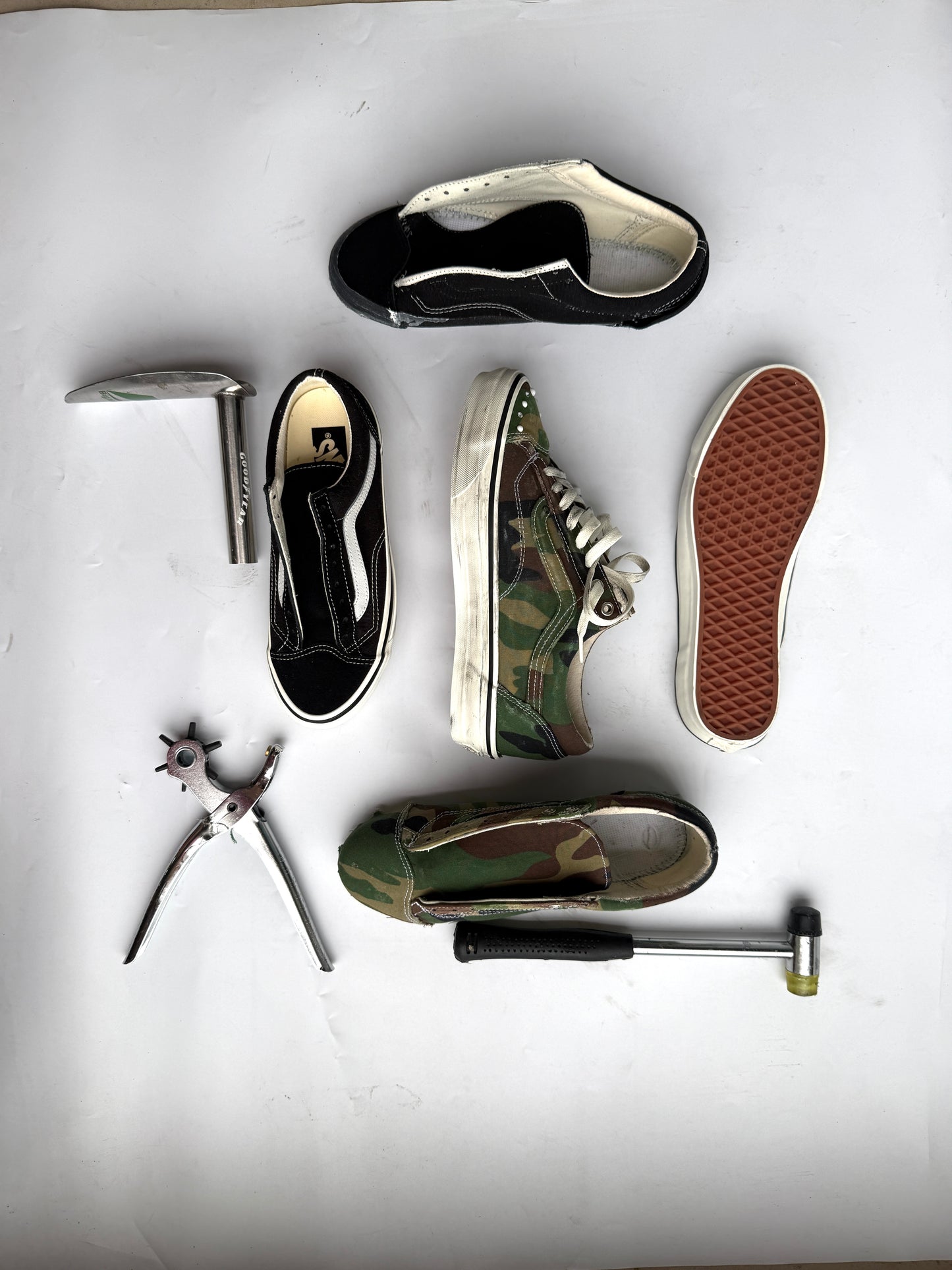 SHUTTLE “CAMO ARCHIVE” custom by BIGASSTEAM Limited edition