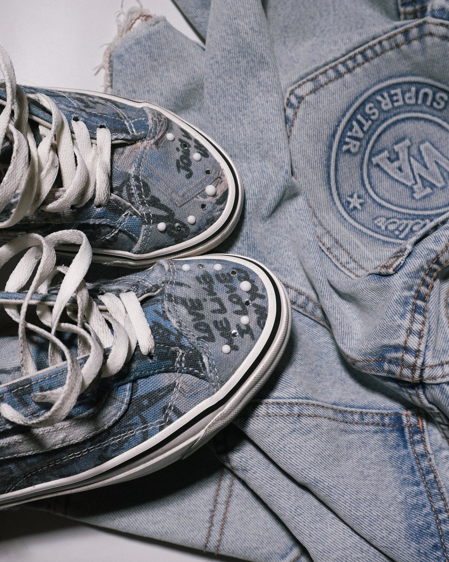 Shuttle " HOLLYWOOD SKETCH " Customized Edition - Whenever Atelier × Bigassteam